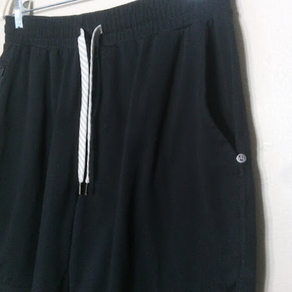 VUORI | Mens Black Ponto Performance Shorts 7.5 Inseam Soft Dreamknit Athletic M - Picture 7 of 8